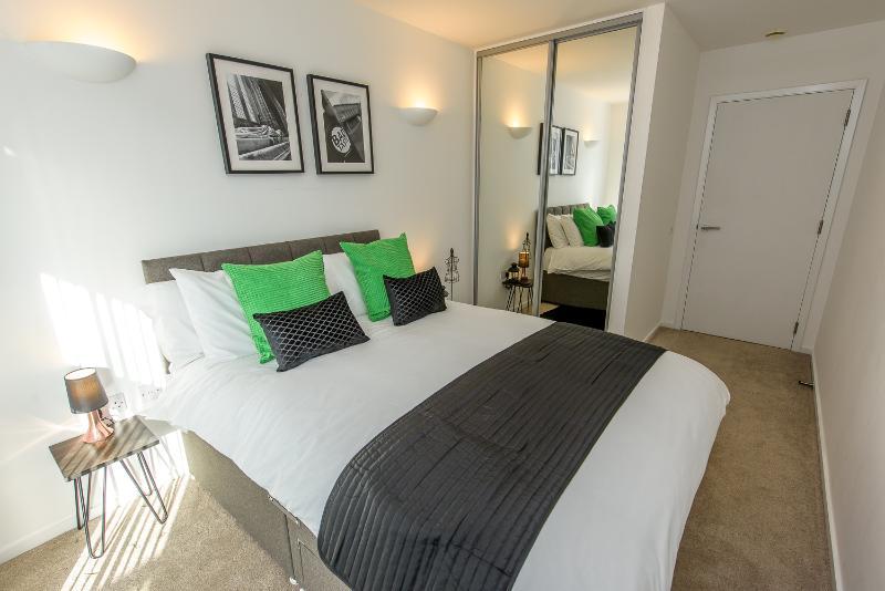 Approved Serviced Apartments Skyline Manchester Ngoại thất bức ảnh